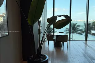 460 NE 28th St, Miami, FL 33137 - Photo 17