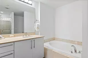 3330 NE 190th St, Aventura, FL 33180 - Photo 27