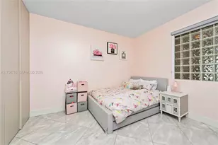 3330 NE 190th St, Aventura, FL 33180 - Photo 11