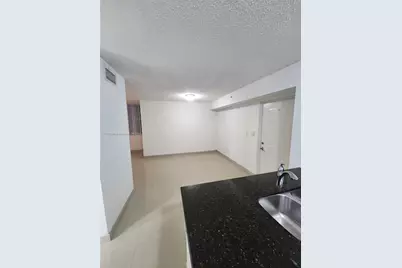 4560 NW 107th Ave #207-12, Doral, FL 33178 - Photo 5