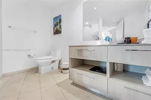 4111 S Ocean Dr, Hollywood, FL 33019 - Photo 23