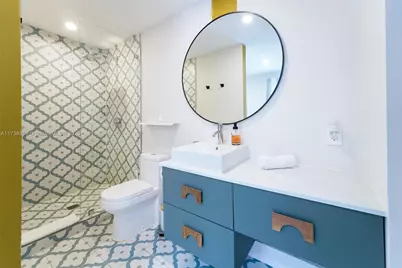 40 NE 24th St, Lazy Lake, FL 33305 - Photo 29