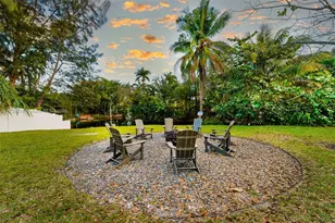 40 NE 24th St, Lazy Lake, FL 33305 - Photo 5