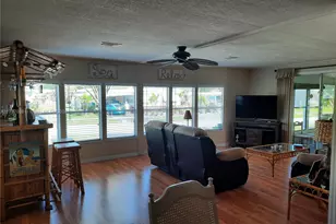 4218 Mdw Vw Dr, Boynton Beach, FL 33436 - Photo 9