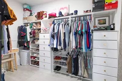 1755 SE 9th Ter, Homestead, FL 33034 - Photo 9