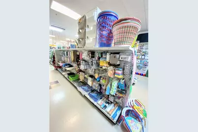 [Address not provided], Hialeah, FL 33015 - Photo 31