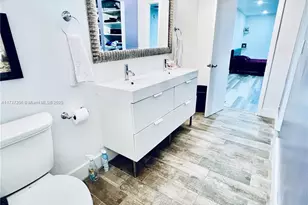 13499 Biscayne Blvd, North Miami, FL 33181 - Photo 29