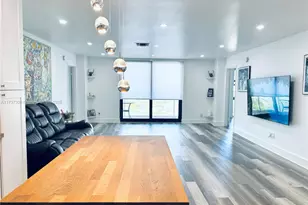 13499 Biscayne Blvd, North Miami, FL 33181 - Photo 3