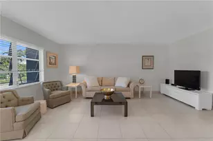 200 Diplomat Pkwy, Hallandale Beach, FL 33009 - Photo 13