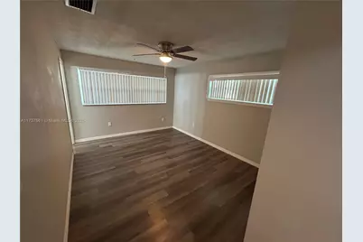 7403 Foxbloom Dr, New Port Richey, FL 34668 - Photo 11