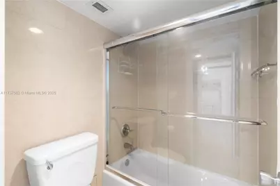 300 Bayview Dr #1112, Sunny Isles Beach, FL 33160 - Photo 19