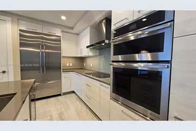 100 E Las Olas Blvd #2202, Fort Lauderdale, FL 33301 - Photo 5