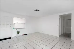 222 SW 1st St, Pompano Beach, FL 33060 - Photo 7