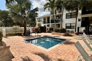 752 Executive Center Dr, West Palm Beach, FL 33401 - Photo 9