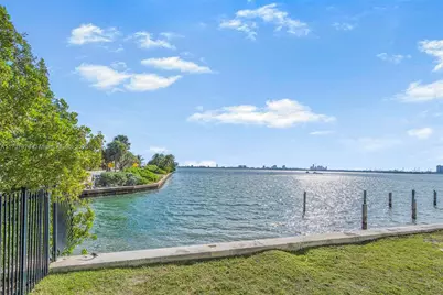 600 NE 36th St #414, Miami, FL 33137 - Photo 31