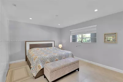 2340 NE 9th St #209, Fort Lauderdale, FL 33304 - Photo 13