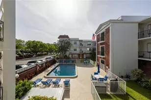 2340 NE 9th St, Fort Lauderdale, FL 33304 - Photo 21