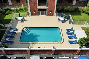 2340 NE 9th St, Fort Lauderdale, FL 33304 - Photo 23