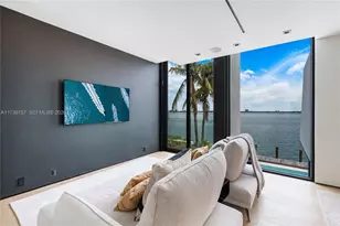 1369 N Venetian Way, Miami, FL 33139 - Photo 31
