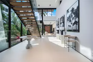 1369 N Venetian Way, Miami, FL 33139 - Photo 5