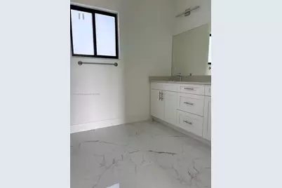 2717 NW 42nd Ave, Cape Coral, FL 33993 - Photo 9