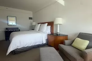 1435 Brickell Ave, Miami, FL 33131 - Photo 15