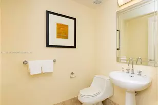 1435 Brickell Ave, Miami, FL 33131 - Photo 7