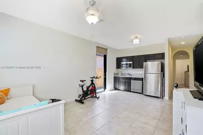 516 SE 35th Ter, Homestead, FL 33033 - Photo 15