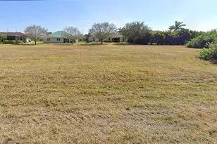 207 NW 27th Ave, Cape Coral, FL 33993 - Photo 1