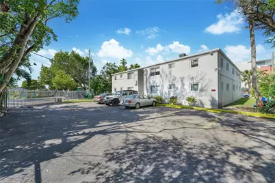 1630 NW 18th St, Miami, FL 33125 - Photo 17