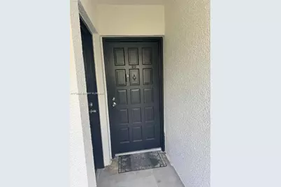 3301 Spanish Moss Ter #415, Lauderhill, FL 33319 - Photo 3
