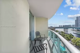 19390 Collins Ave, Sunny Isles Beach, FL 33160 - Photo 29