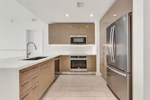 2000 Metropica Wy, Sunrise, FL 33323 - Photo 5