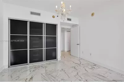 485 Brickell Ave #4402, Miami, FL 33131 - Photo 3