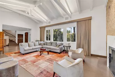 5763 N Bay Rd, Miami Beach, FL 33140 - Photo 7