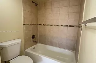 10717 Cleary Blvd, Plantation, FL 33324 - Photo 9