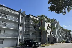 2050 N Congress Ave, West Palm Beach, FL 33401 - Photo 1