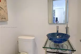 5151 Collins Ave, Miami Beach, FL 33140 - Photo 17