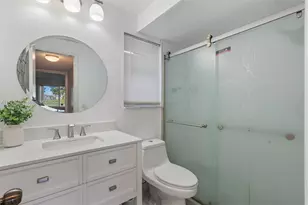 9761 Sunrise Lakes Blvd, Sunrise, FL 33322 - Photo 9