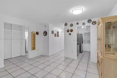 16801 NE 13th Ave #101, Miami, FL 33162 - Photo 21
