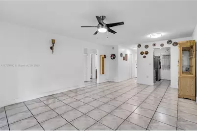 16801 NE 13th Ave #101, Miami, FL 33162 - Photo 17