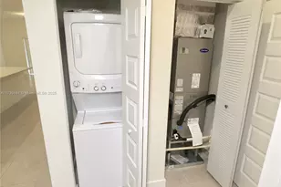 7925 NW 104th Ave, Doral, FL 33178 - Photo 13