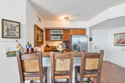 9055 SW 73rd Ct #903, Miami, FL 33156 - Photo 3