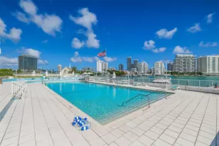 900 Bay Dr, Miami Beach, FL 33141 - Photo 29