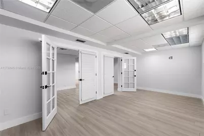 2550 S Dixie Hwy, Miami, FL 33133 - Photo 13