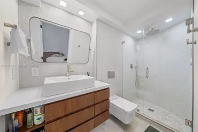 1121 Crandon Blvd #E503, Key Biscayne, FL 33149 - Photo 11