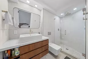 1121 Crandon Blvd, Key Biscayne, FL 33149 - Photo 11