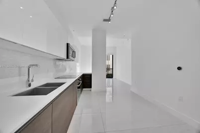 301 Altara Ave #201, Coral Gables, FL 33146 - Photo 5