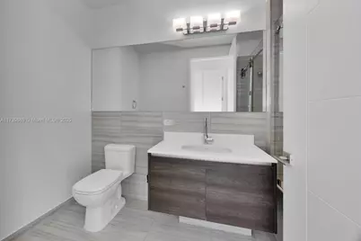 301 Altara Ave #201, Coral Gables, FL 33146 - Photo 15