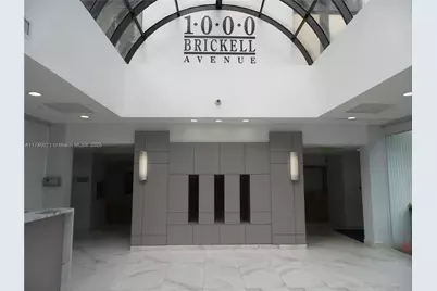 1000 Brickell Ave #610, Miami, FL 33131 - Photo 3
